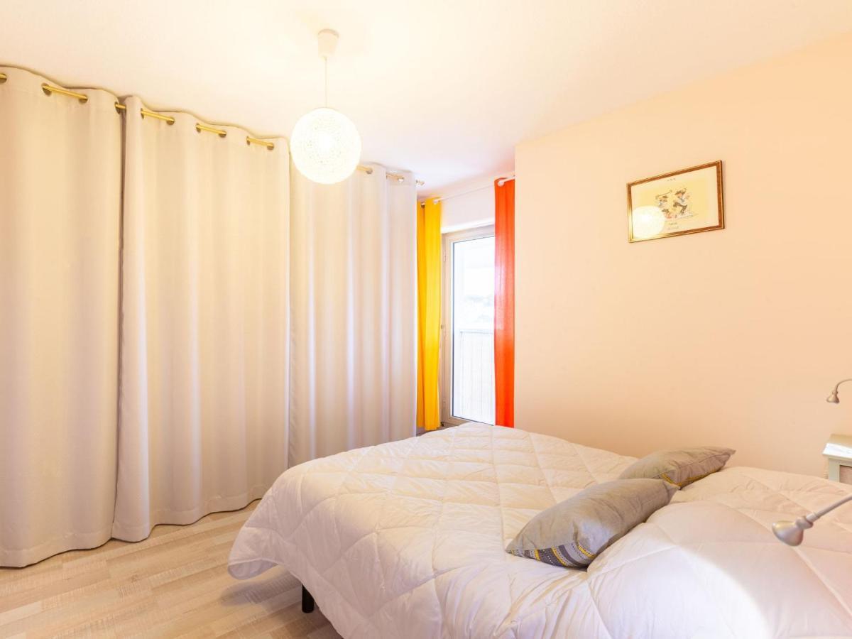 Apartment Residence Le Centre By Interhome Meschers-sur-Gironde Exteriör bild