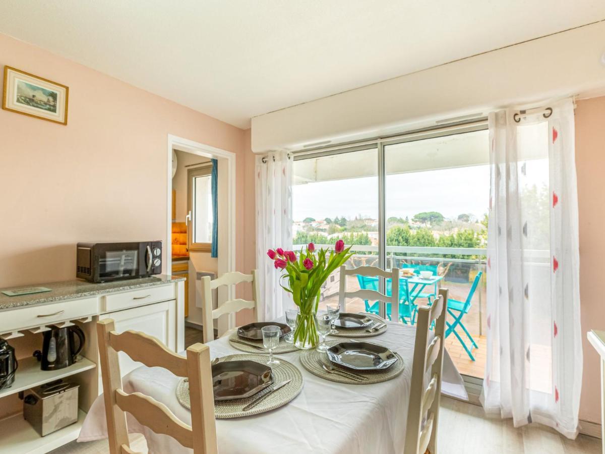 Apartment Residence Le Centre By Interhome Meschers-sur-Gironde Exteriör bild